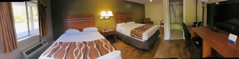 Rodeway Inn Swansea, MA 33/42