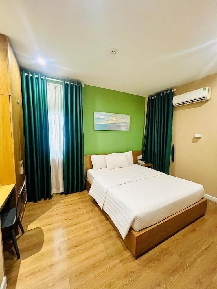 STANDARD, DOUBLE BED