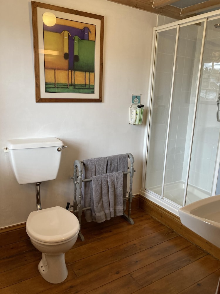 Riverside Bed &amp; Breakfast 43/46