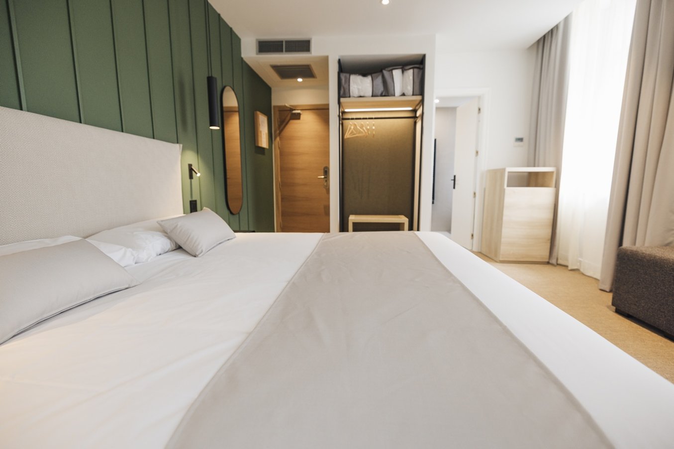 Hotel Mondragon 3/50