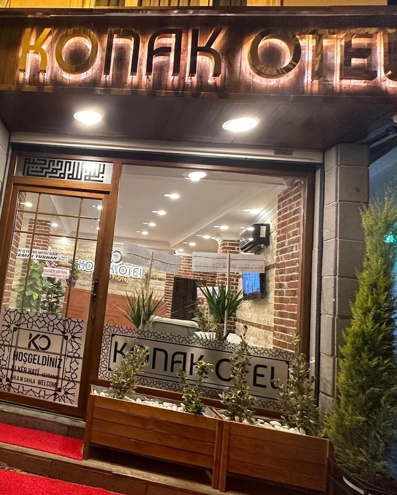 Konak Otel Suriçi 1/15
