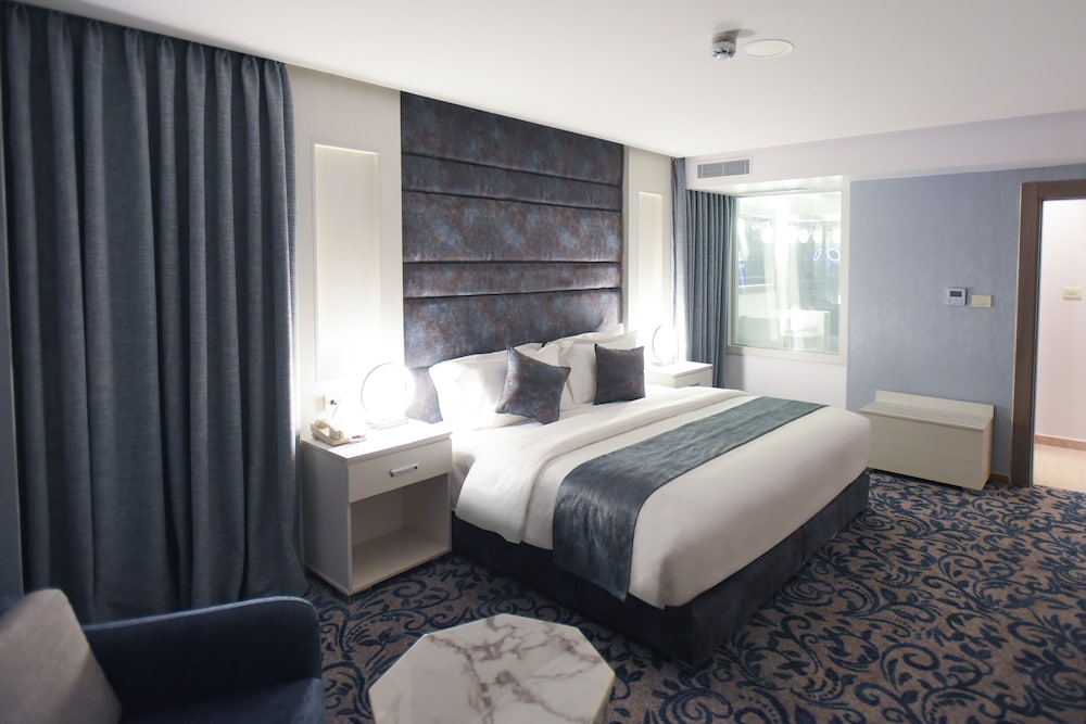 OPAL HOTEL 14/50