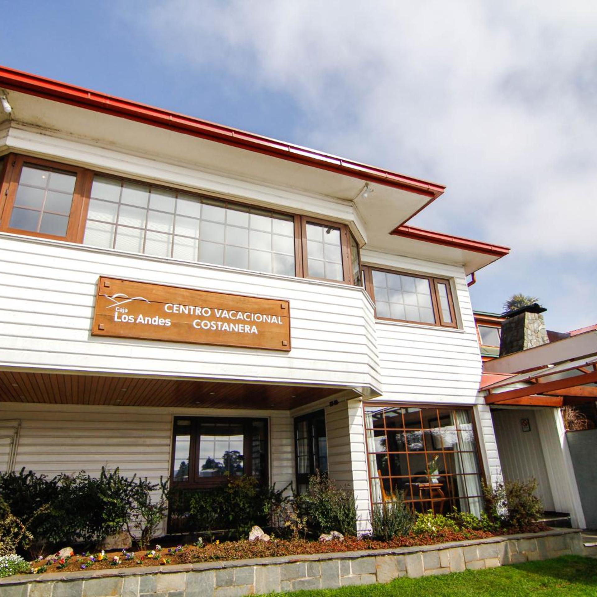 Hotel Costanera - Caja Los Andes 1/29