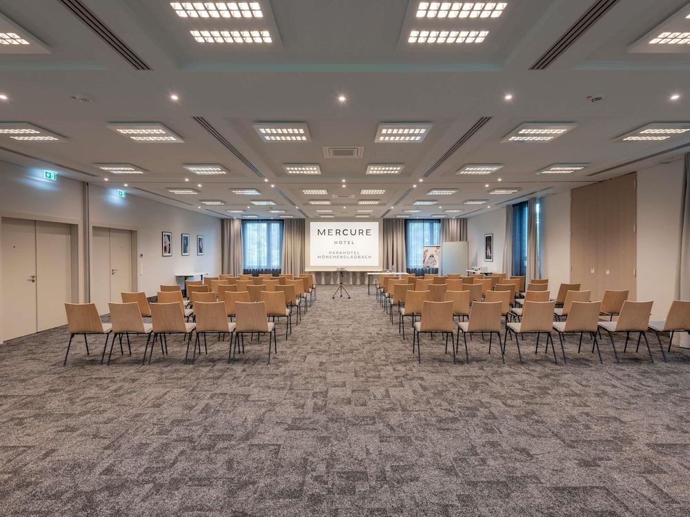 Mercure Parkhotel Monchengladbach 72/76