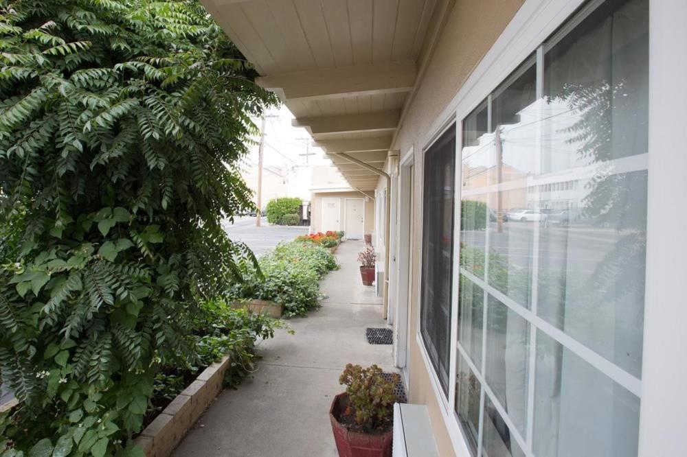 San Carlos Inn 4/32