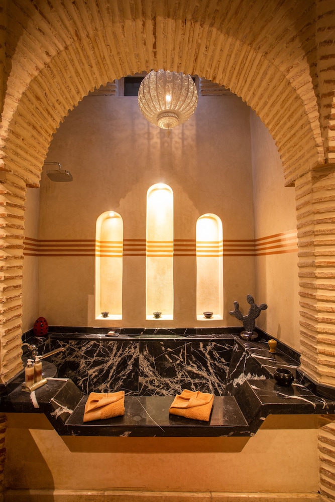 Riad Hizad 23/50