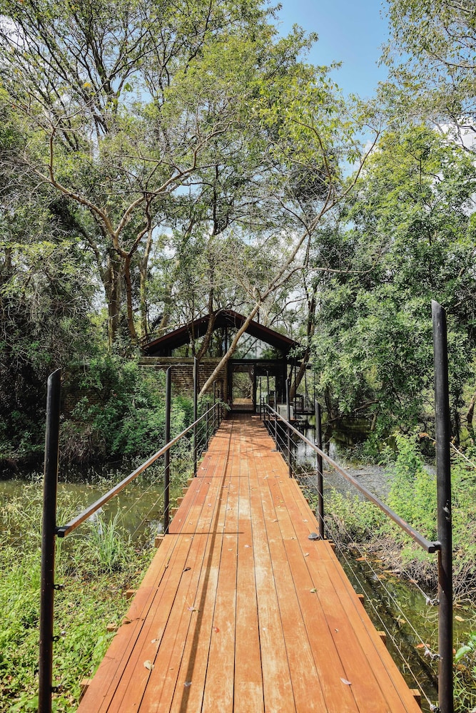 Kalundewa Retreat 37/65