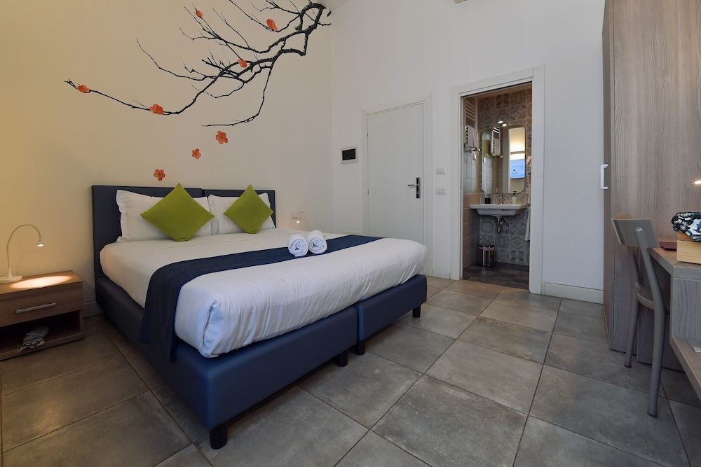 Suites Farnese Design Hotel 13/53