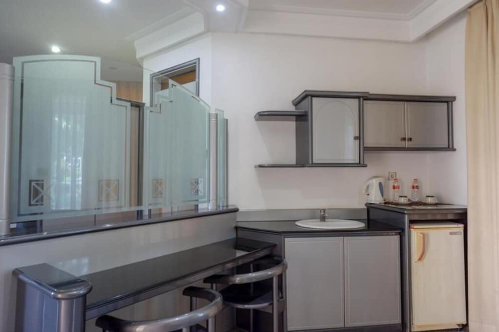 Hotel New Puri Garden Bandara Semarang 29/44