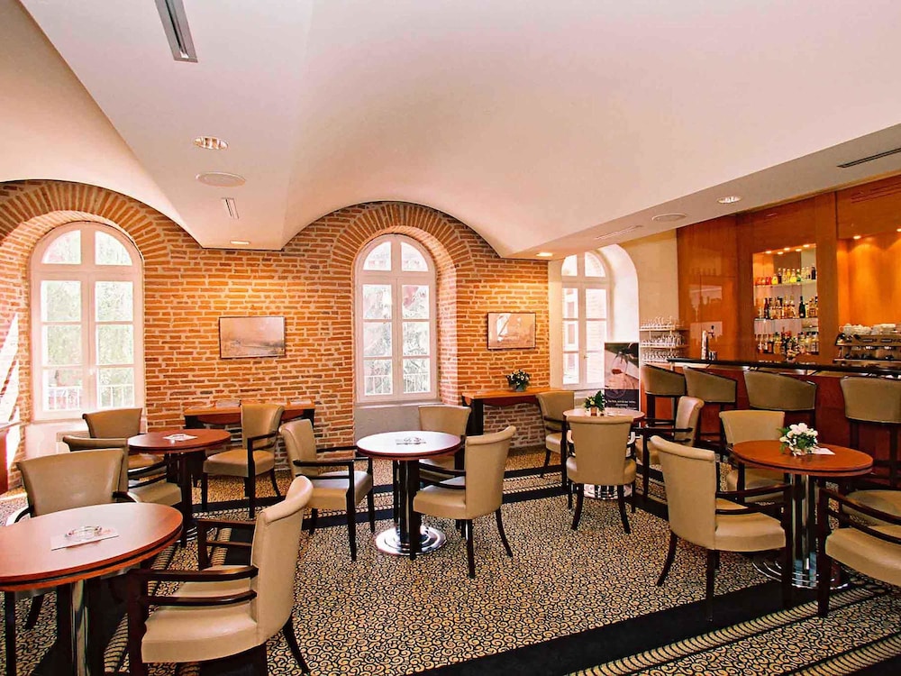 Mercure Albi Bastides 49/61