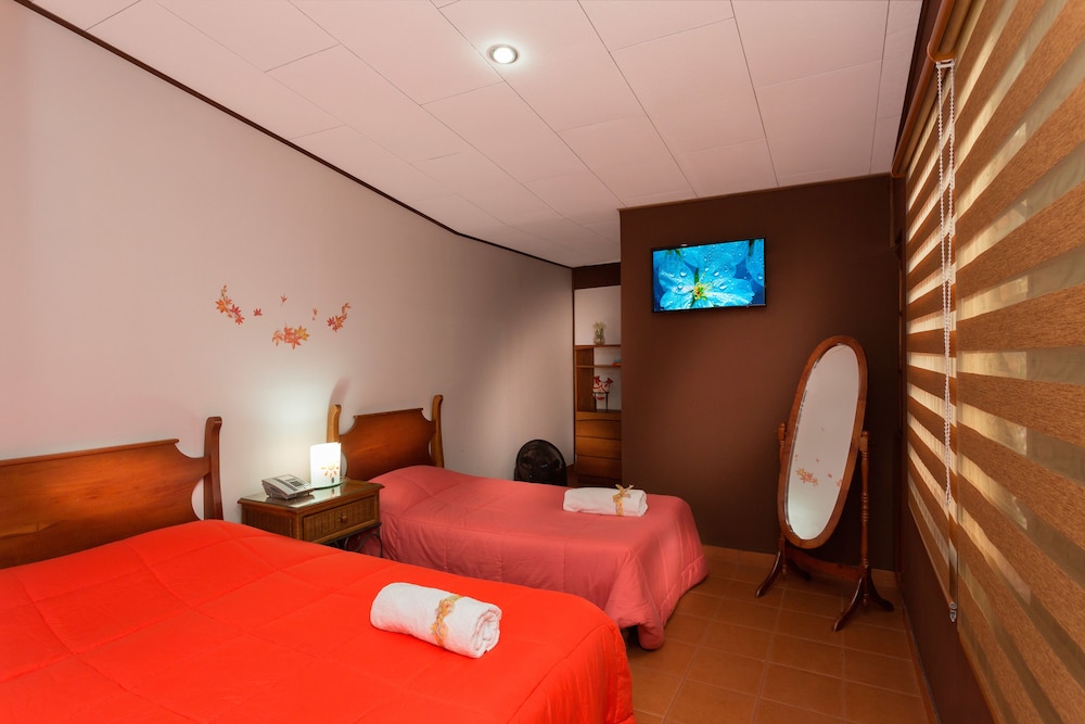 Hotel Casa Las Orquideas 26/72