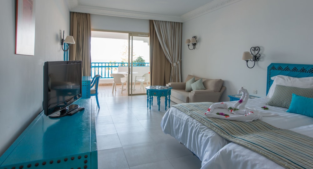 Regency Monastir 5/50