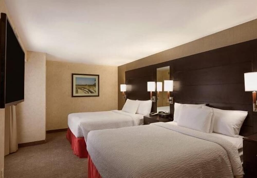 Residence Inn Long Island Islip/Courthouse Complex 7/35
