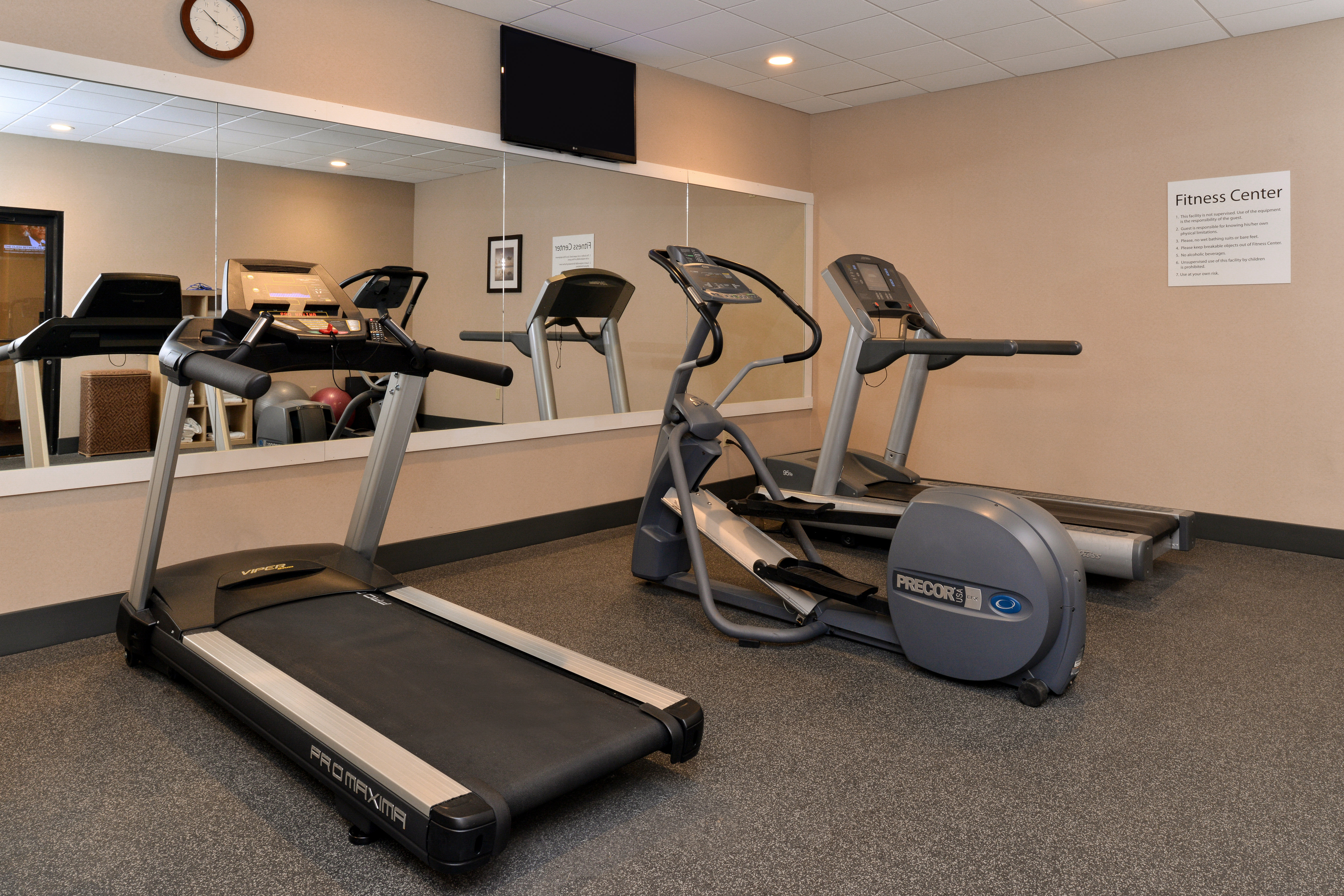 HOLIDAY INN NEW LONDON - MYSTIC AREA 26/59