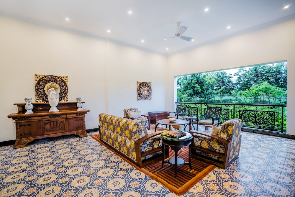 MAYFAIR Tea Resort 22/50