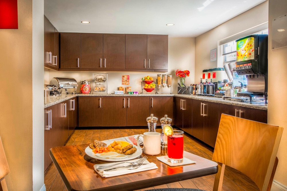 Towneplace Suites By Marriott Baltimore Bwi Airport 32/41
