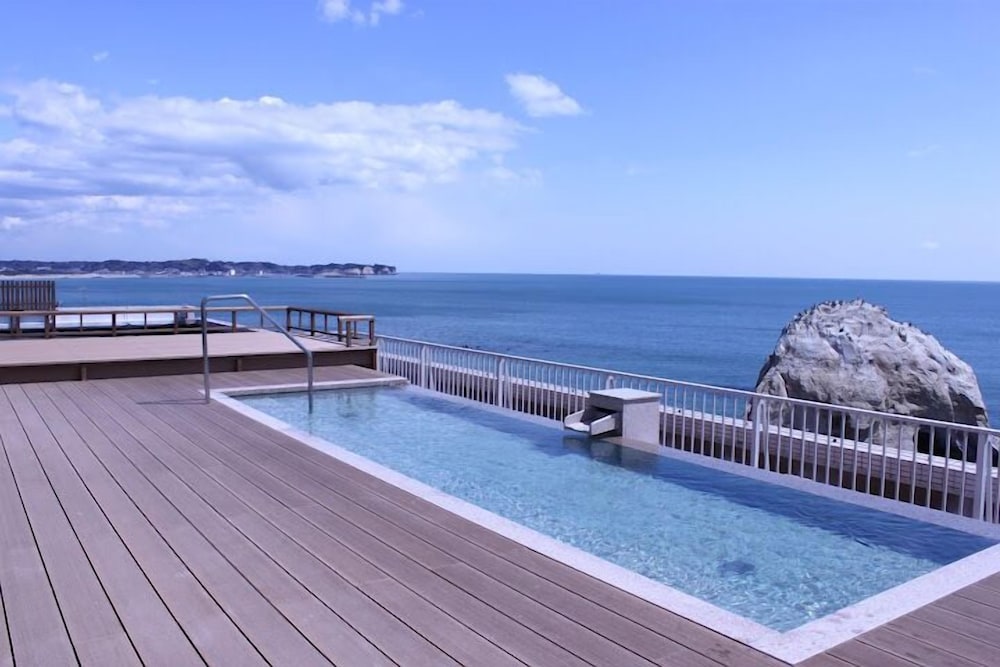 Isohara Seaside Hotel 43/44