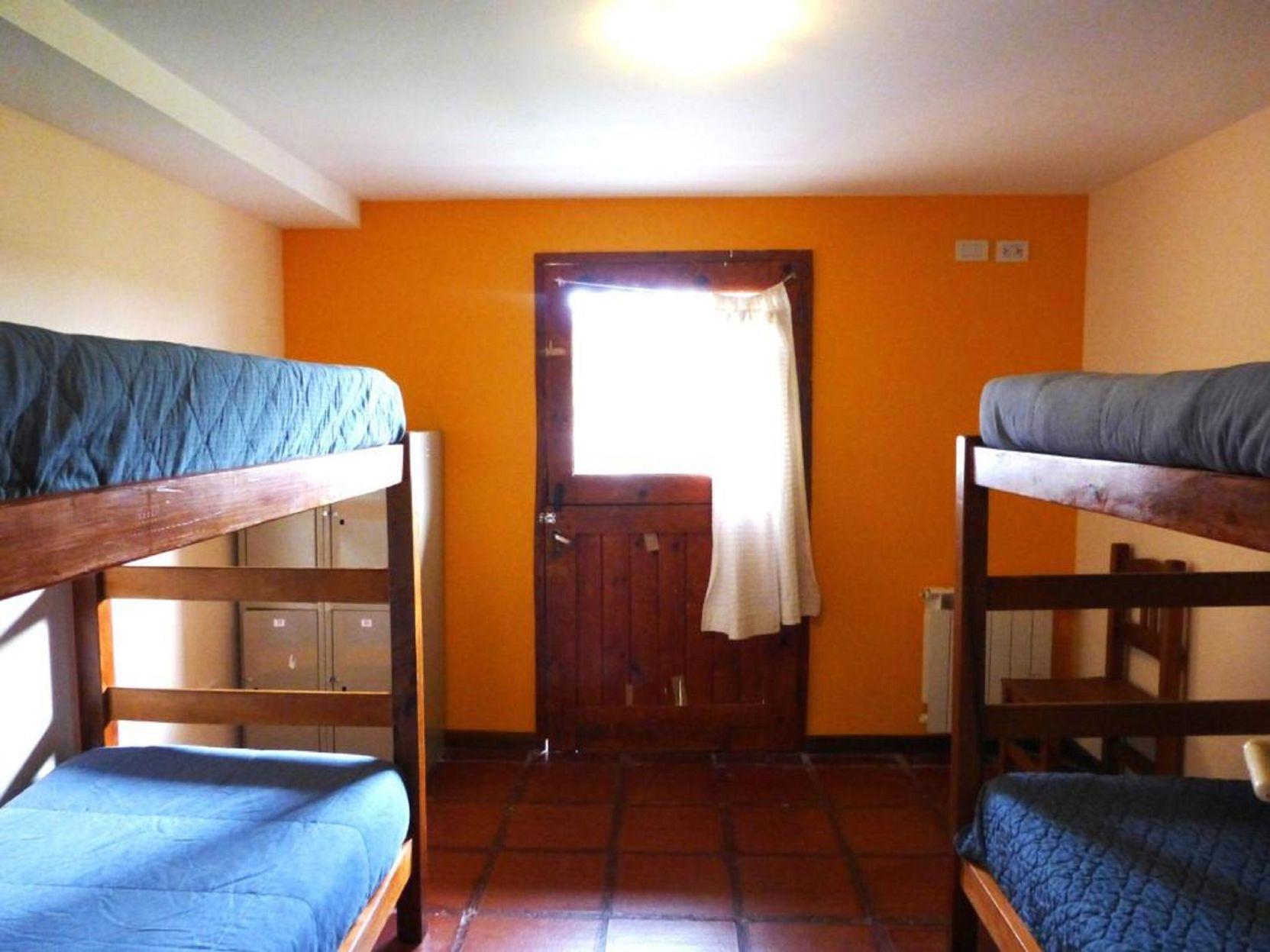 MIXED DORM, STANDARD, SHARED BATHROOM