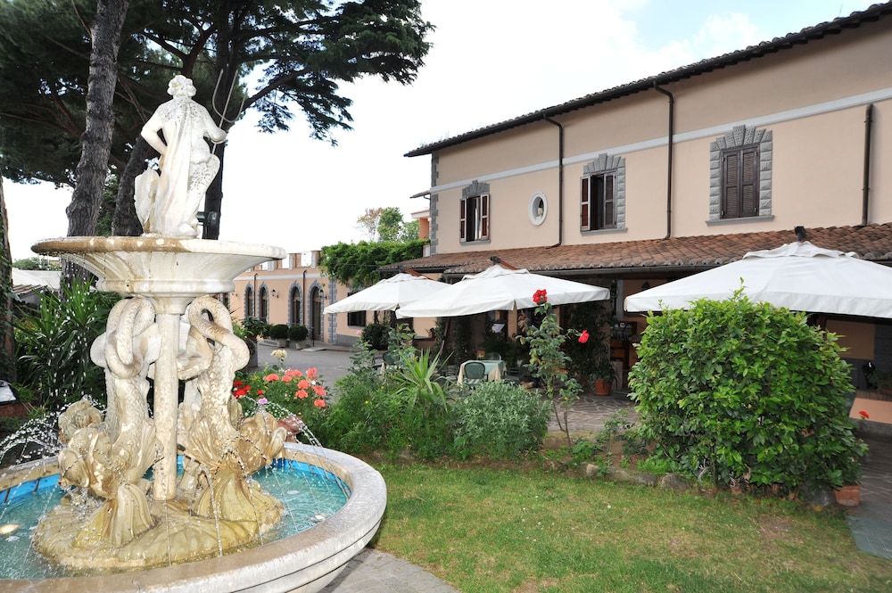 Hotel Ristorante Villa Icidia 3/41