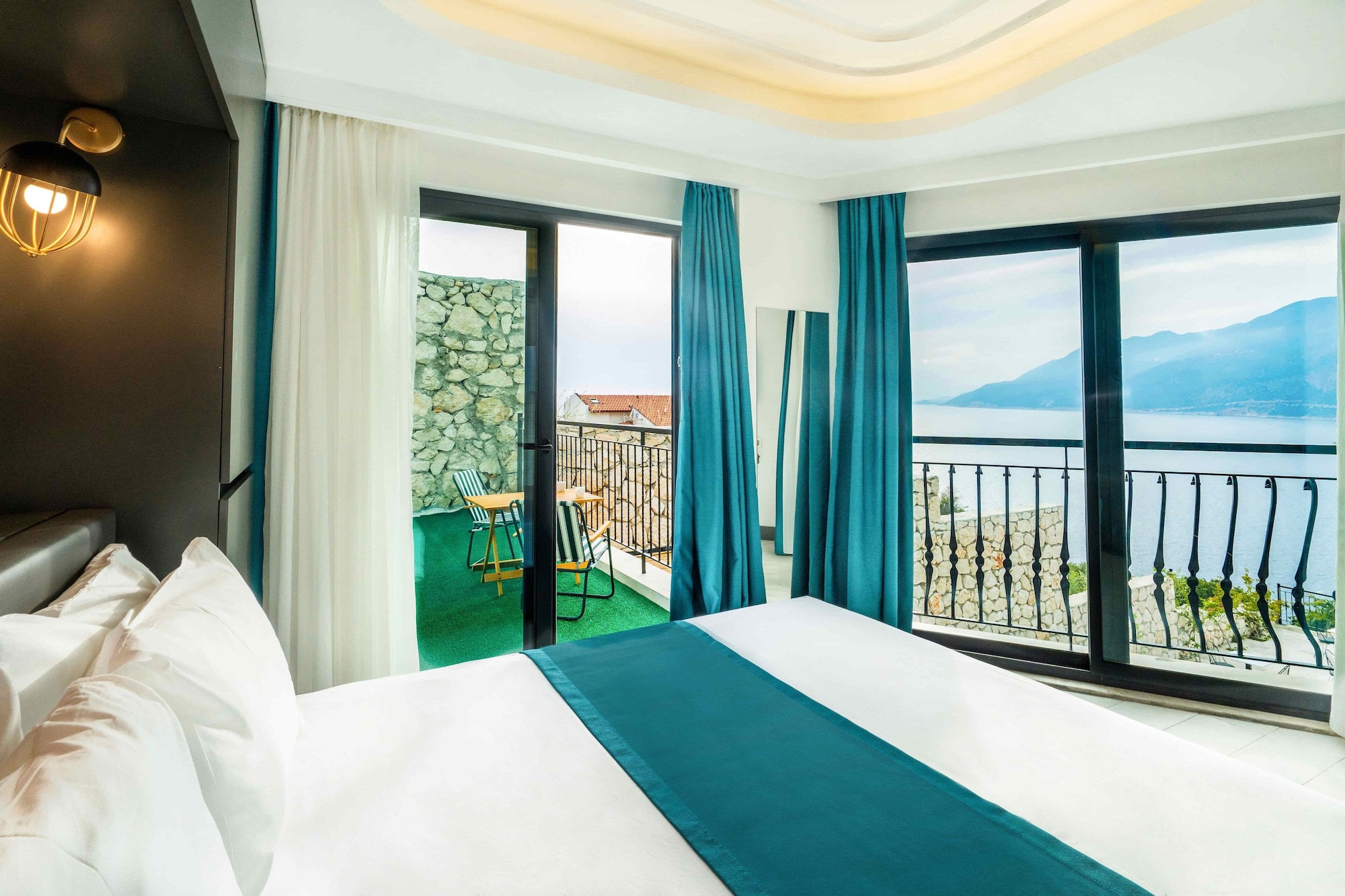 JUNIOR, SEA VIEW, TERRACE