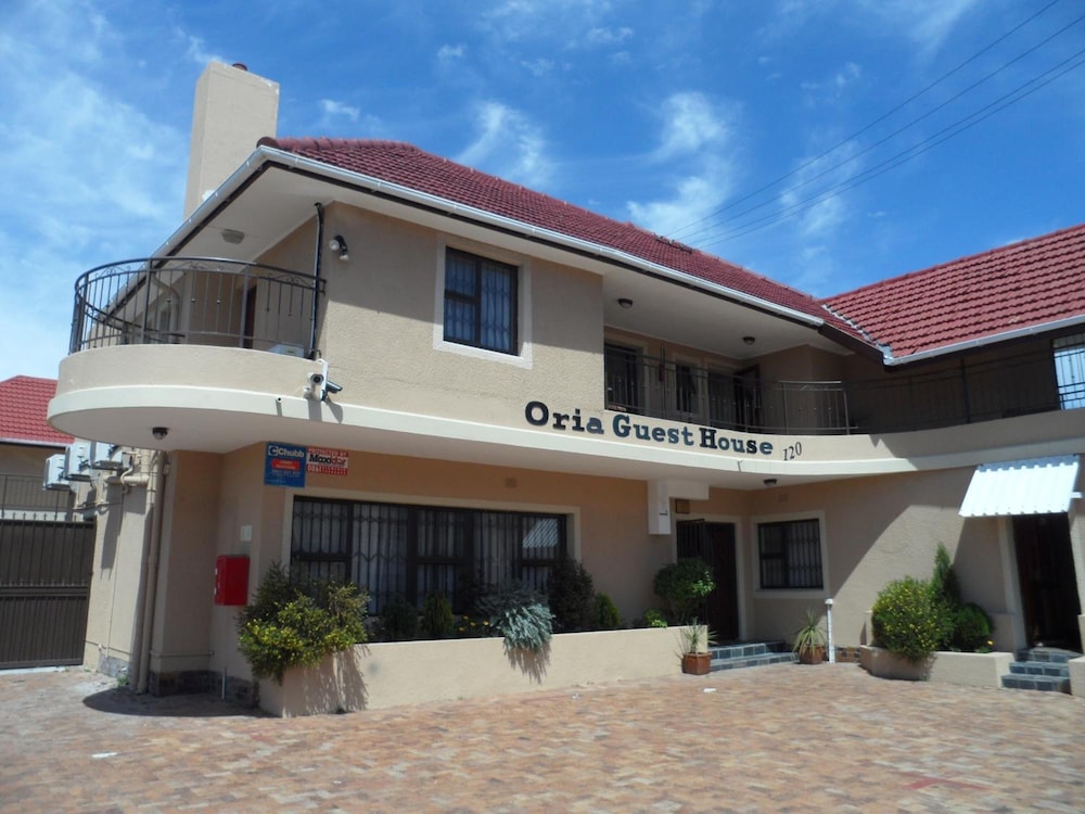 Oria Guesthouse 1/37
