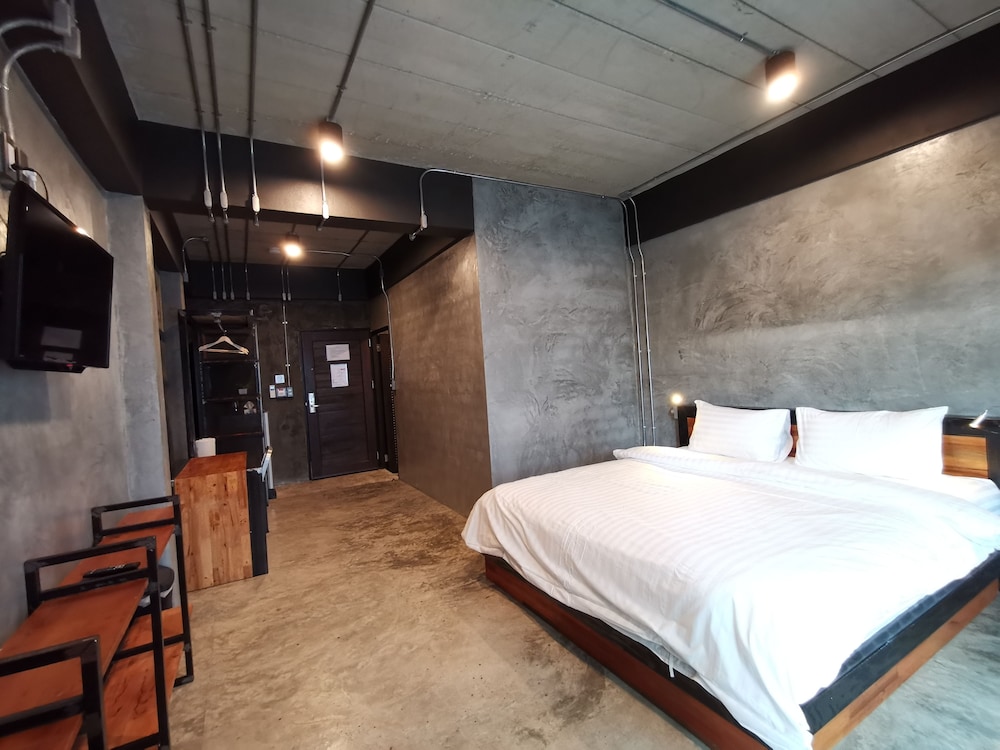 Norn Nee Nor Hostel&Cafe 19/46