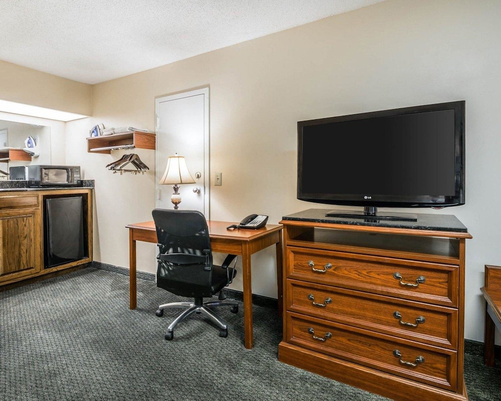 Quality Inn Bainbridge 34/40