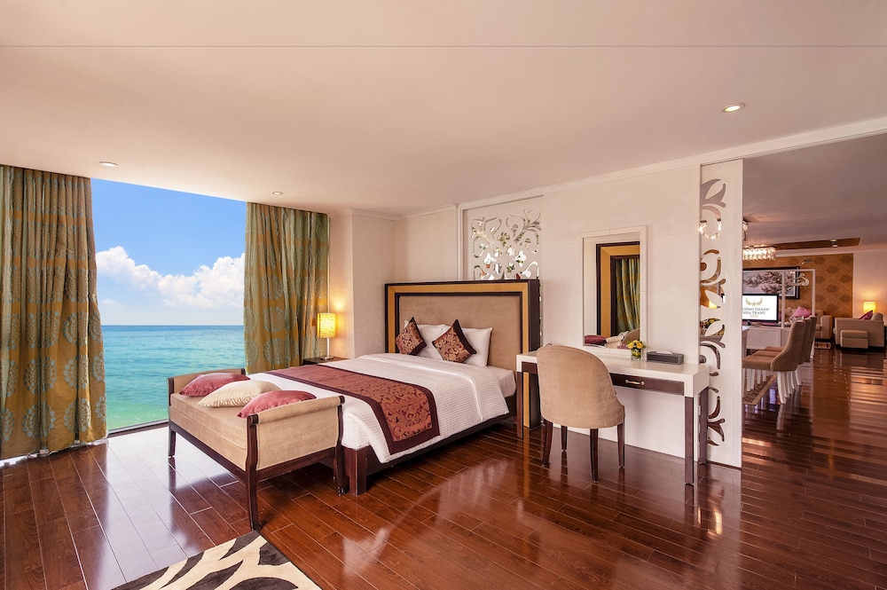 Muong Thanh Nha Trang Hotel 24/69