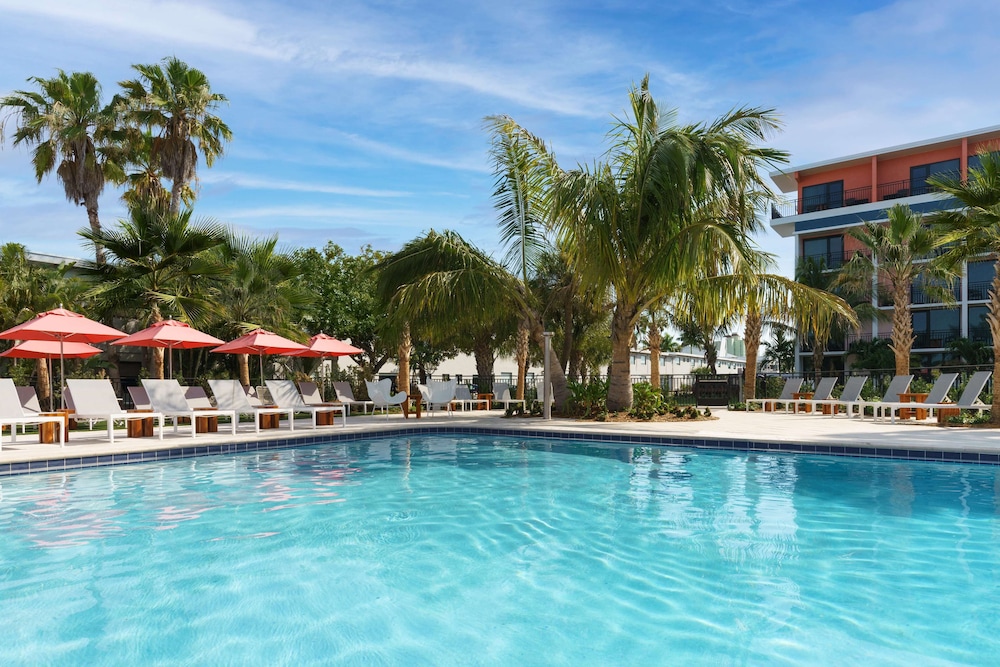 Hilton Garden Inn St Pete Beach 3/80