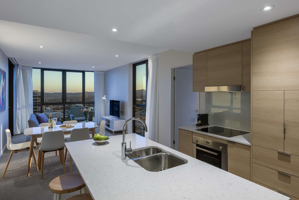 Avani Broadbeach Residences 49/74