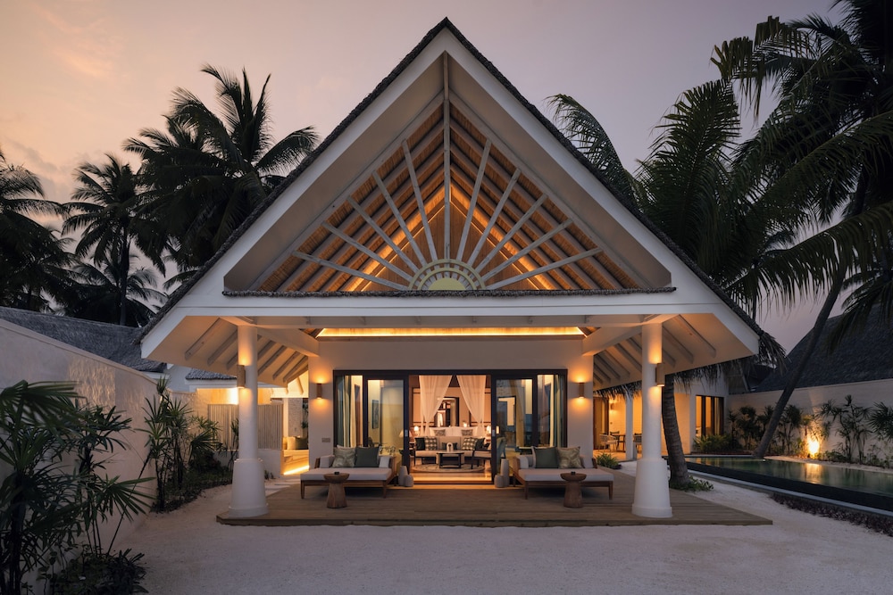 Rah Gili Maldives 4/61