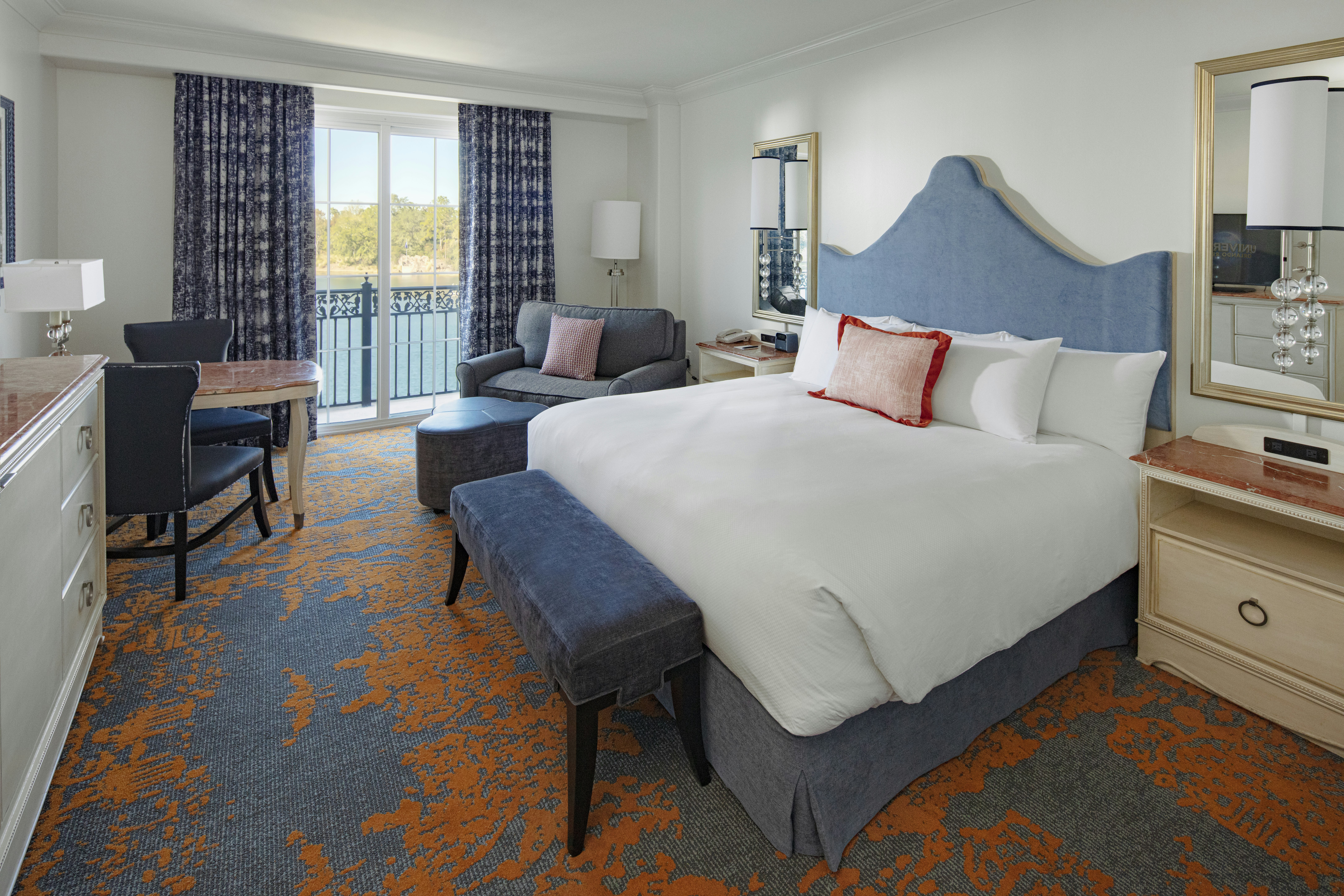 Universal's Loews Portofino Bay Hotel 16/83