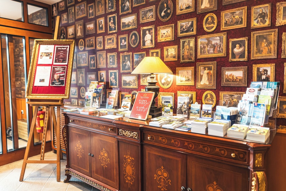 Cella Central Historic Boutique Hotel 7/69