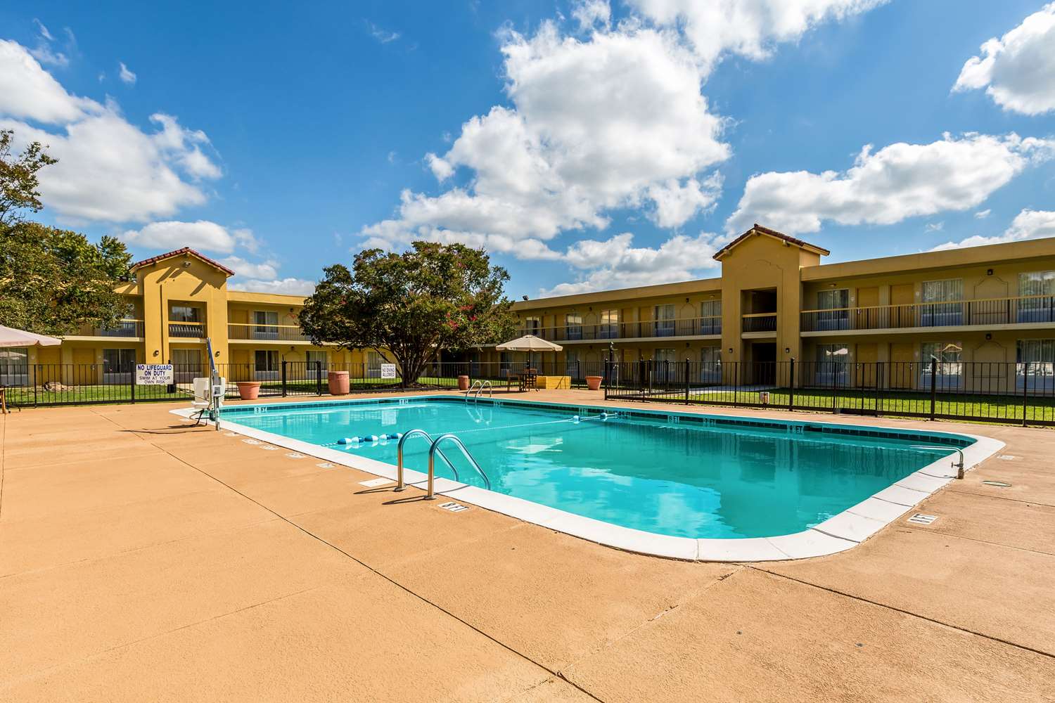 Quality Inn Clemson Near University 27/27