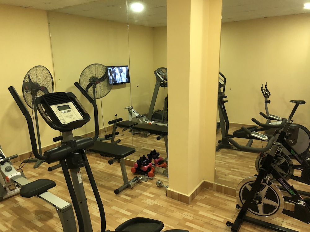 Virginrose Resorts 18/37