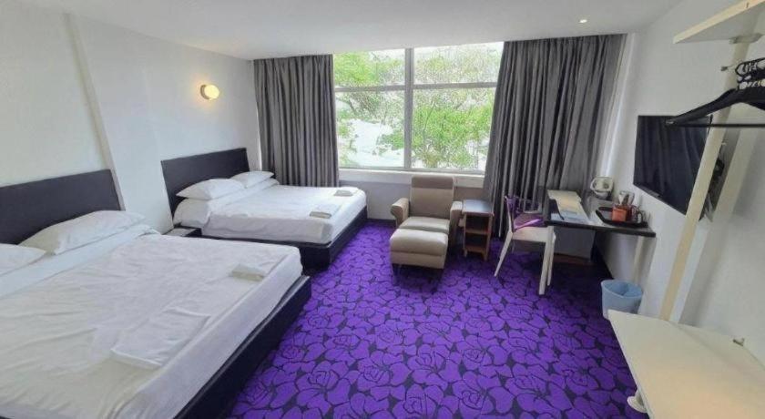 Riverine Garden Hotel 14/39
