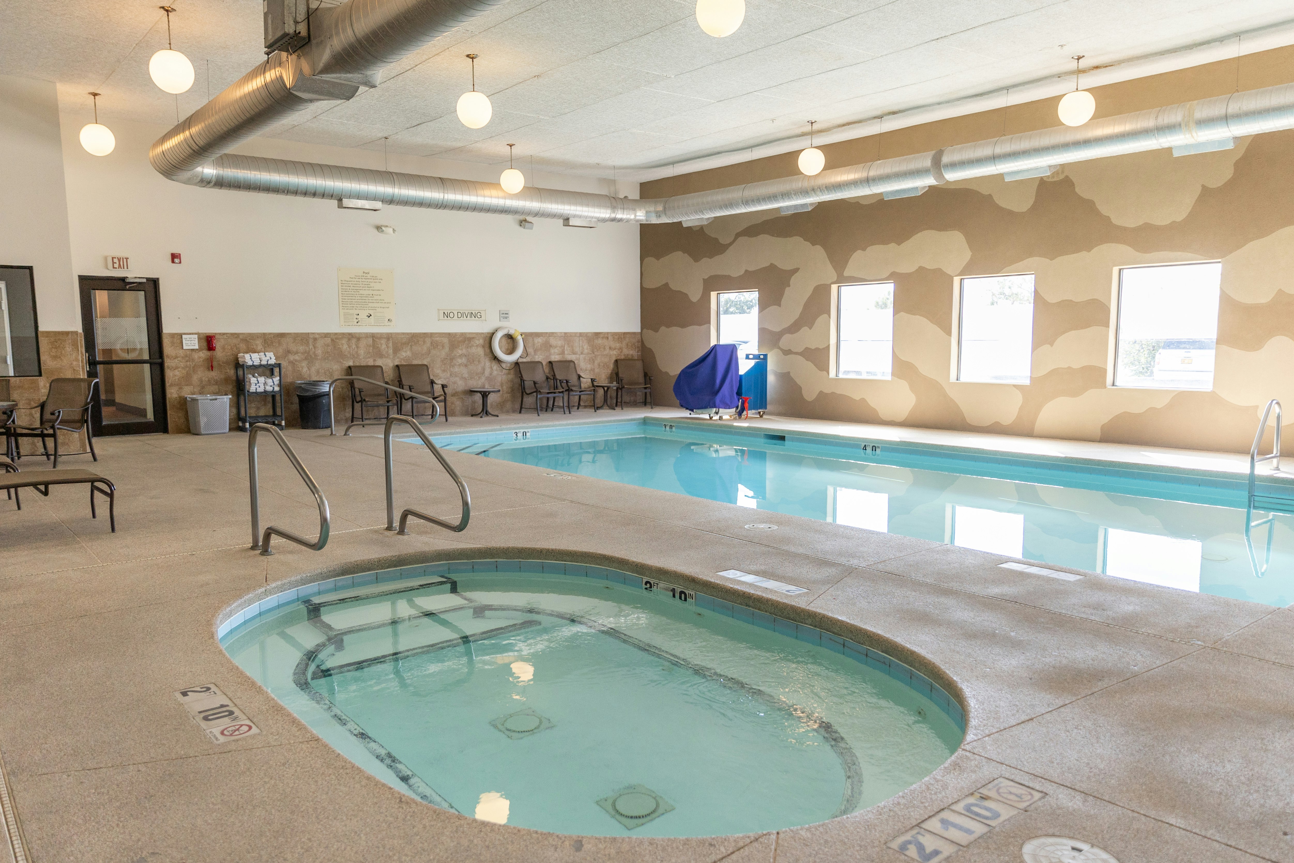 Hampton Inn Suites Scottsbluff Conference Center 5/22