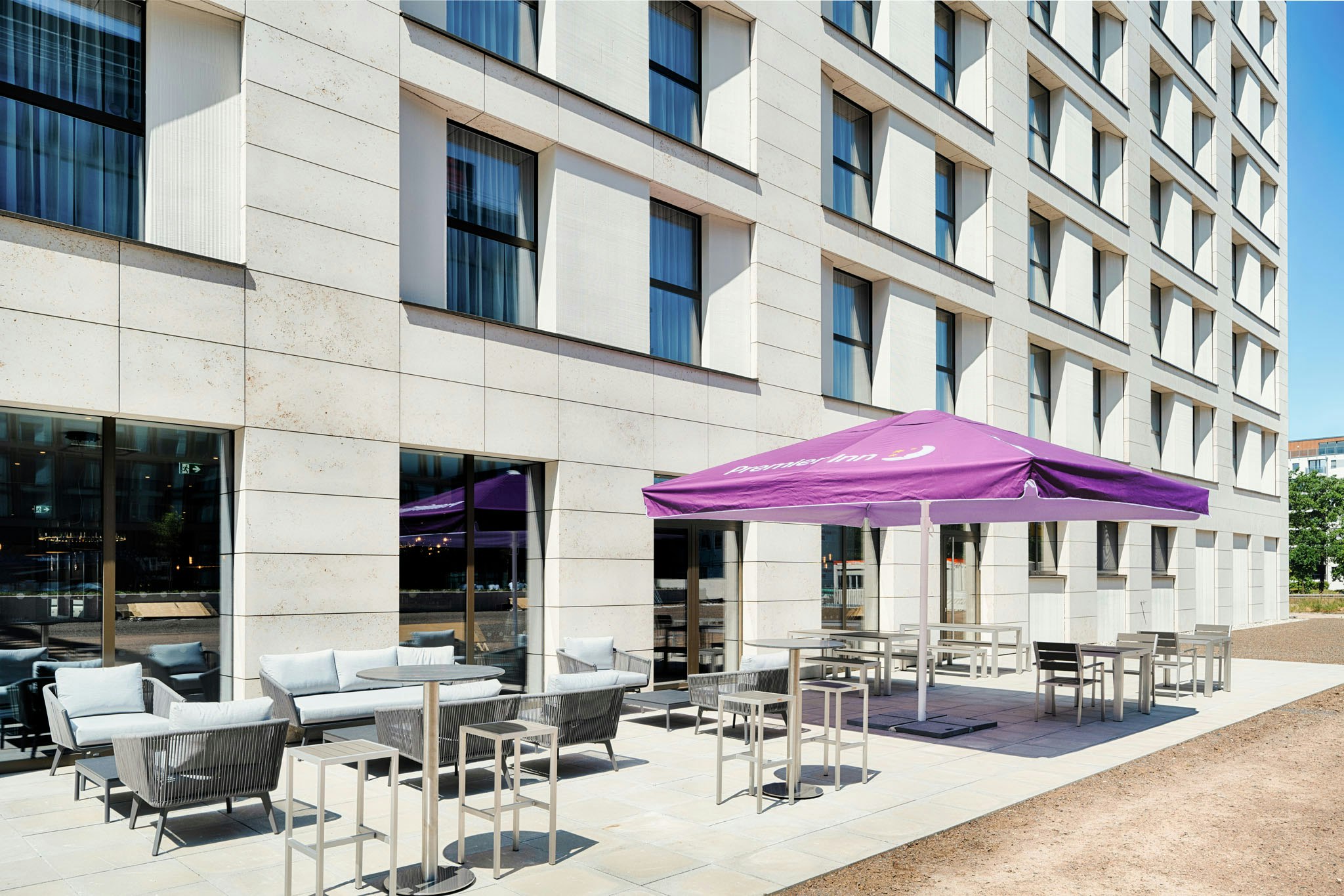 Premier Inn Darmstadt City Centre 41/45