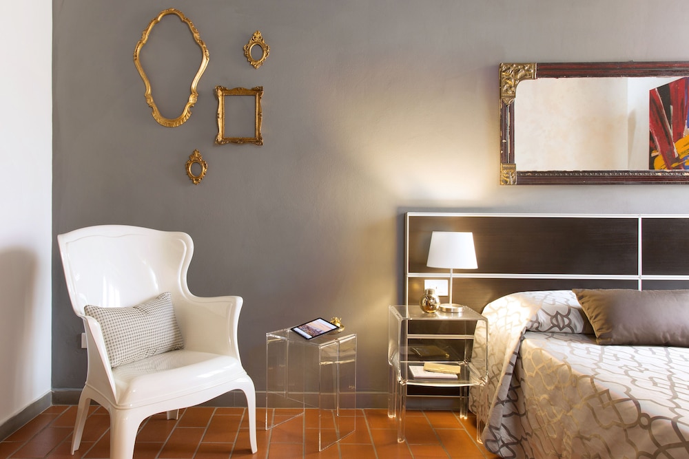 SETTE ANGELI ROOMS 55/72