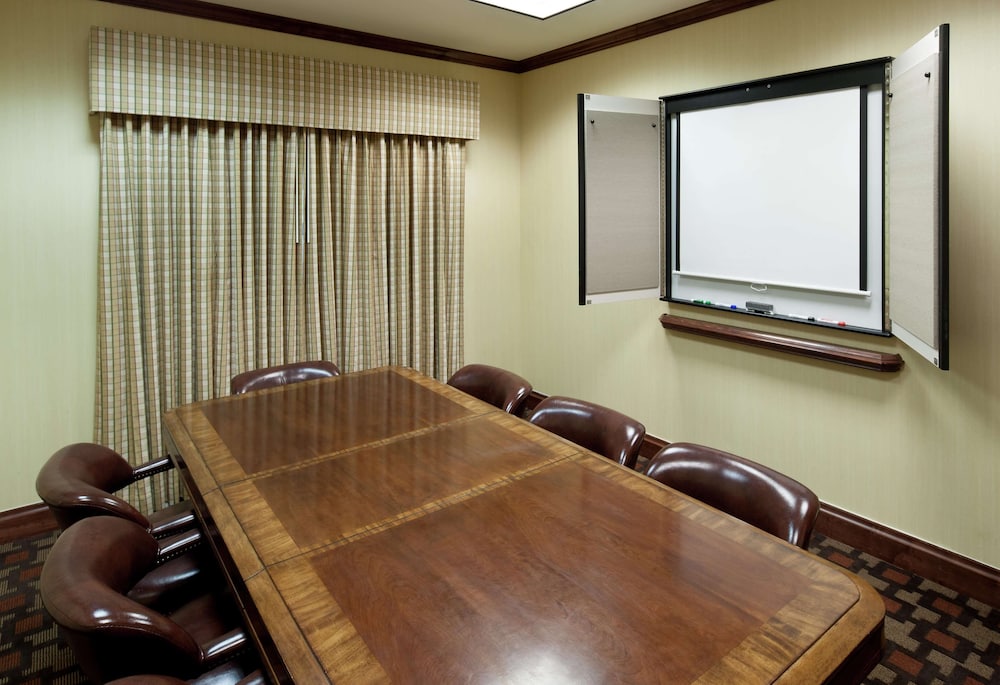 Hampton Inn And Suites Texarkana 31/32