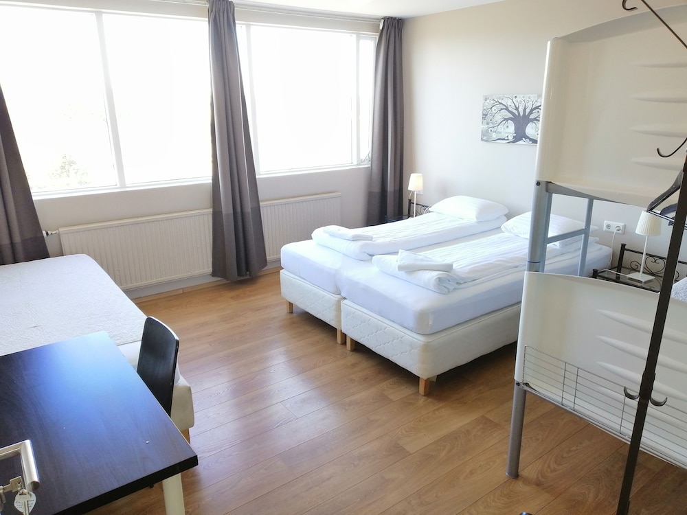 Lyngas Guesthouse 27/74