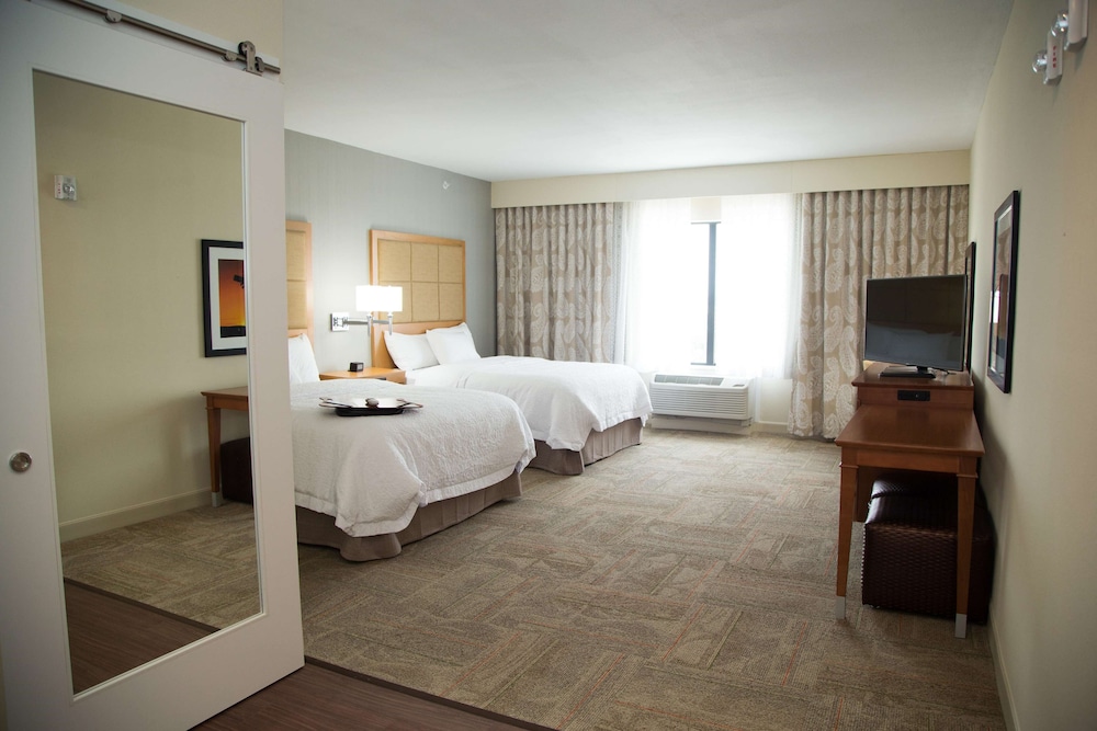 Hampton Inn And Suites Mckinney 16/55
