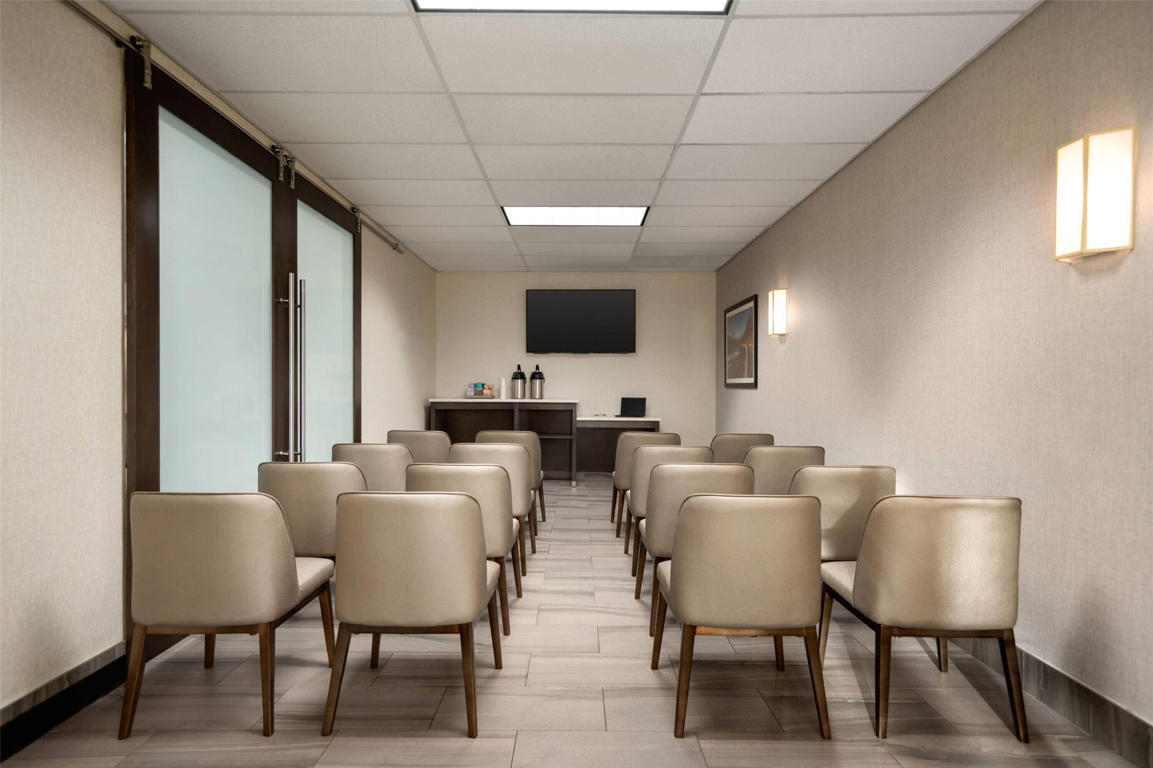 La Quinta Inn Vancouver Airport 58/65