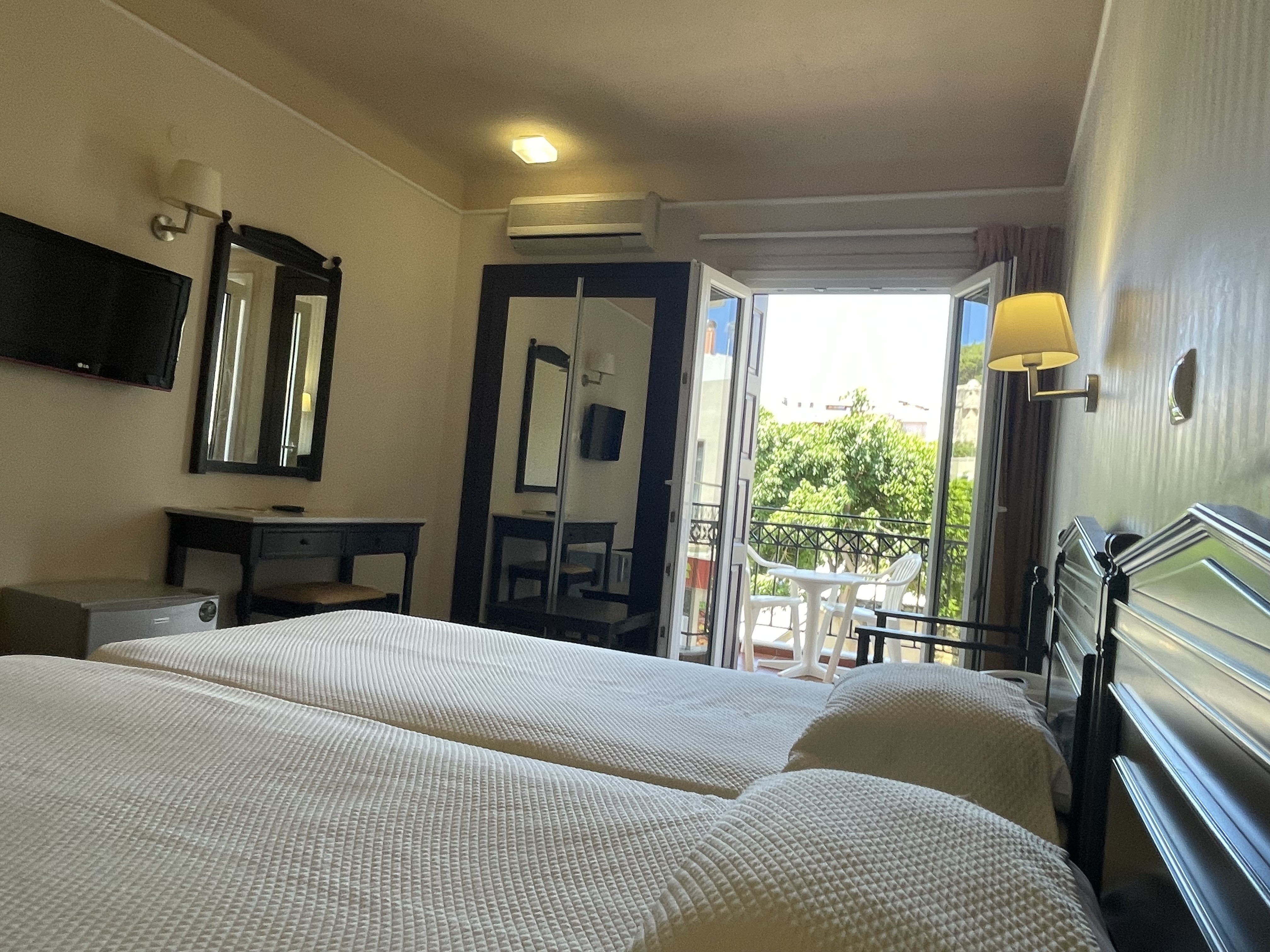 Fortezza Hotel 8/29