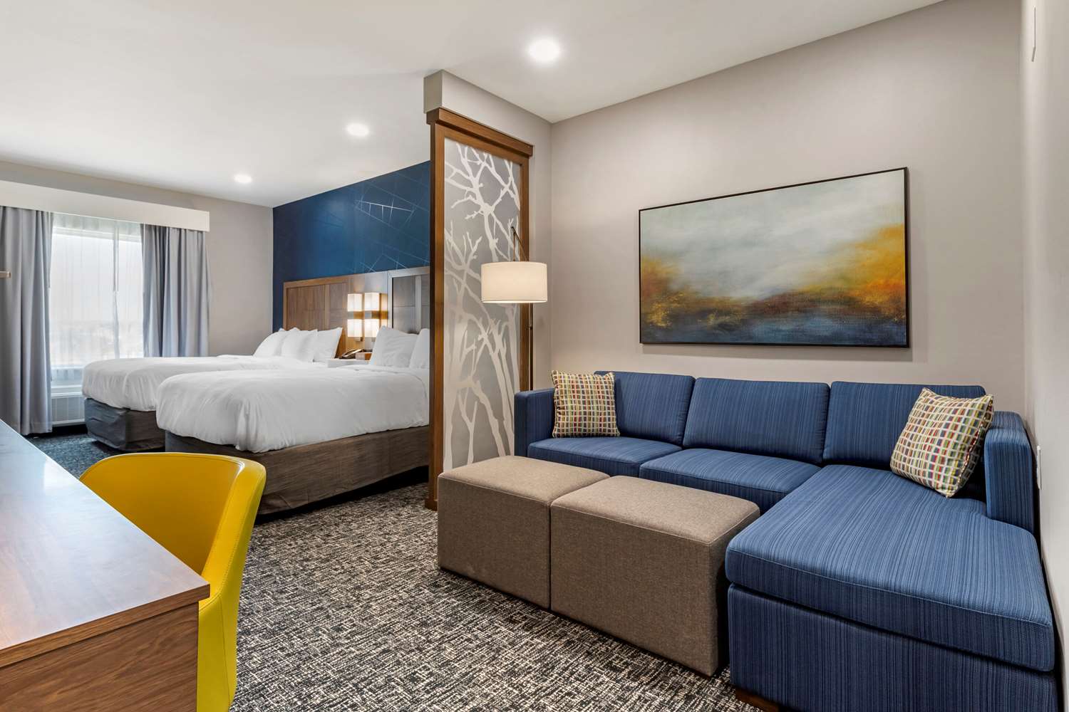 SUITE, 2 QUEEN BEDS