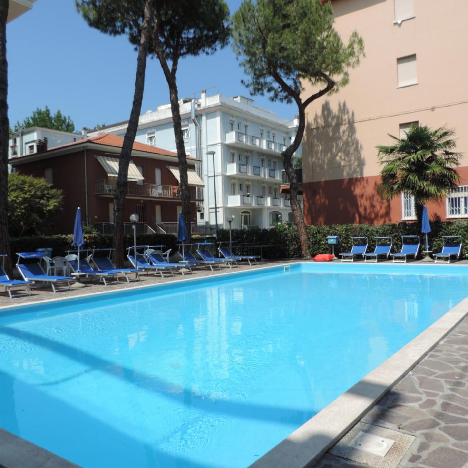 Hotel Liliana 25/32