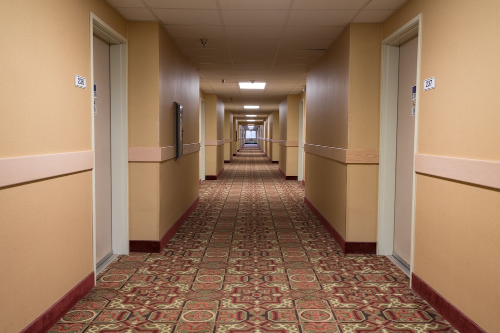 Bridgeway Inn & Suites Sublimity 1/41