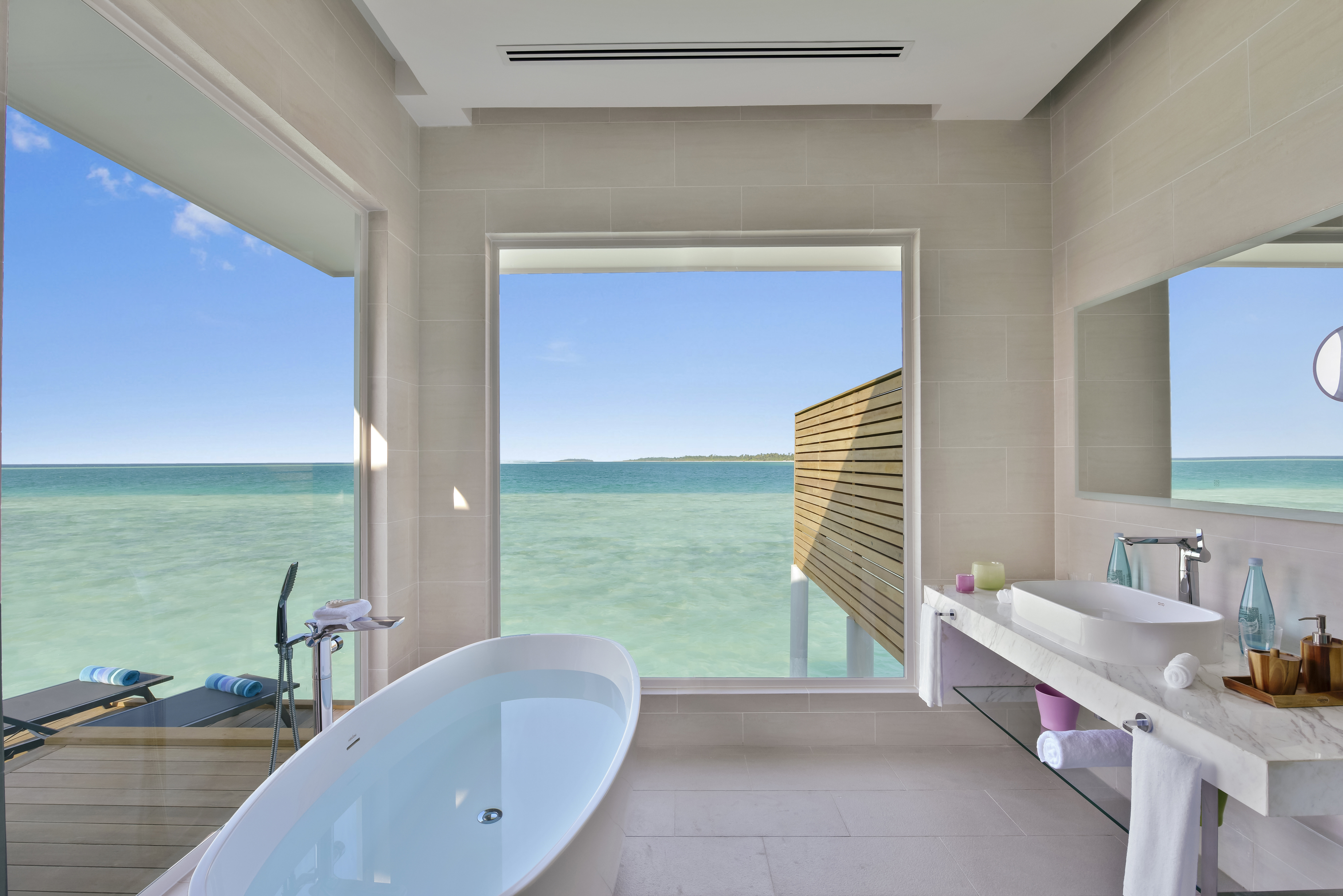 Kandima Maldives 128/129