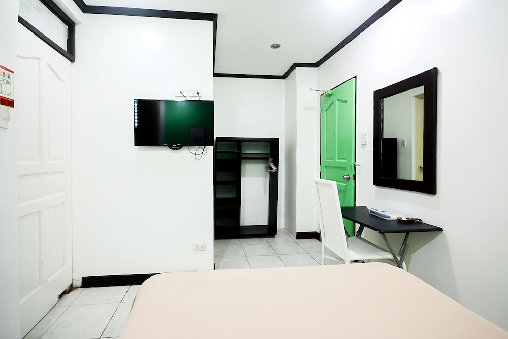Boracay Breeze Resort 32/36