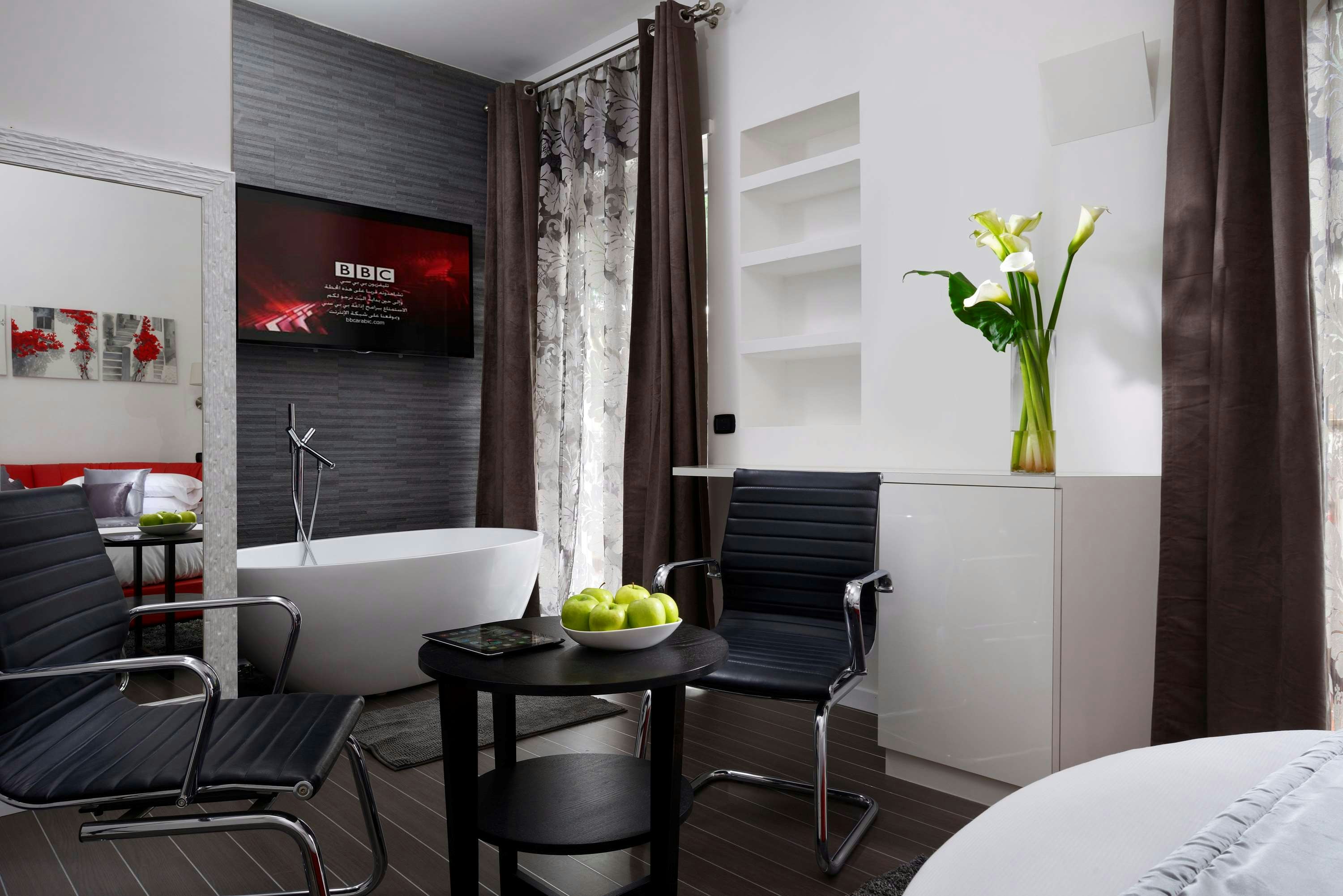 Gregorio Vii Luxury Suites 11/19